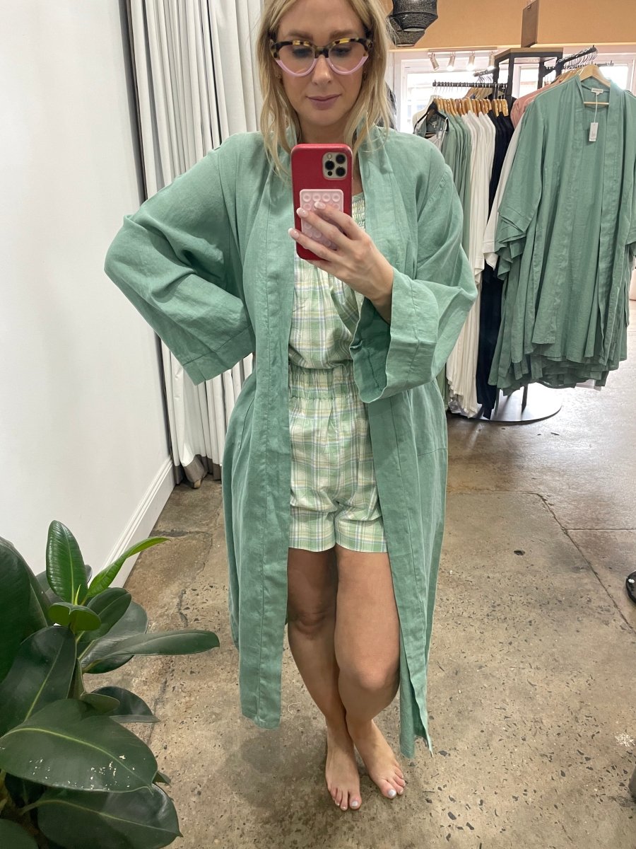 Linen Bathrobe in Sage Green-3